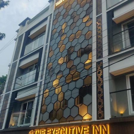 The Executive Inn Sziliguri Kültér fotó