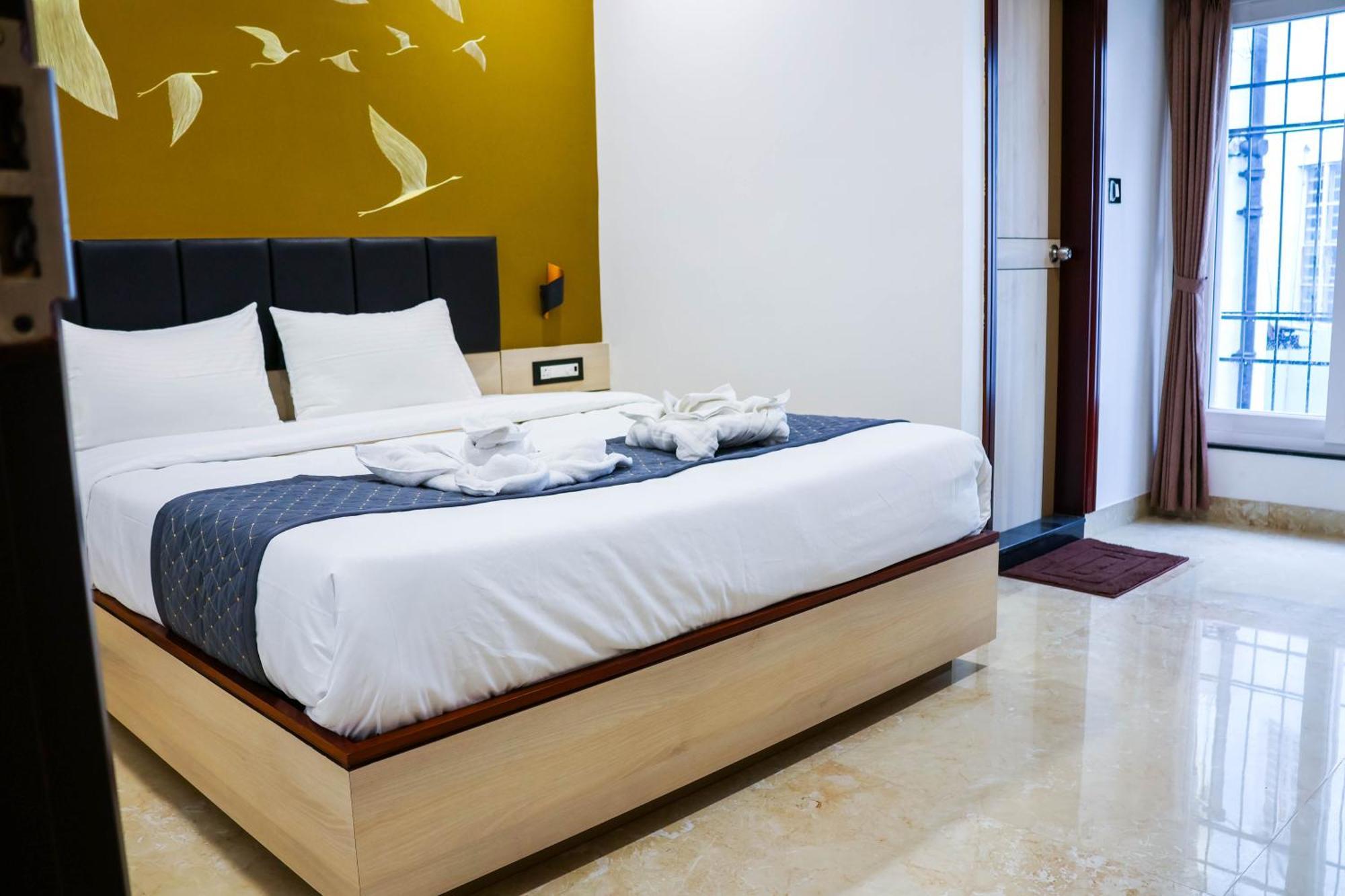 The Executive Inn Sziliguri Kültér fotó