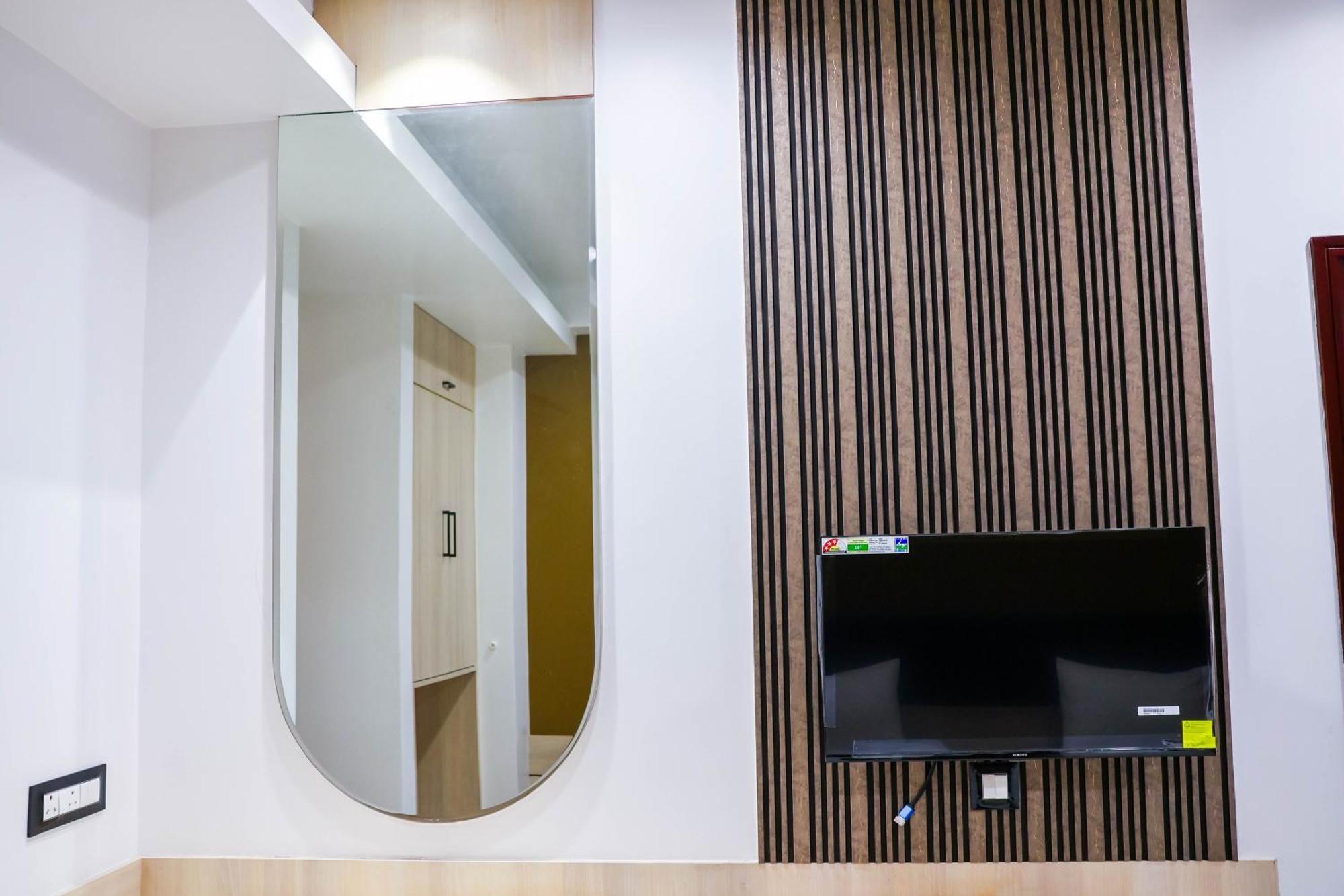 The Executive Inn Sziliguri Kültér fotó
